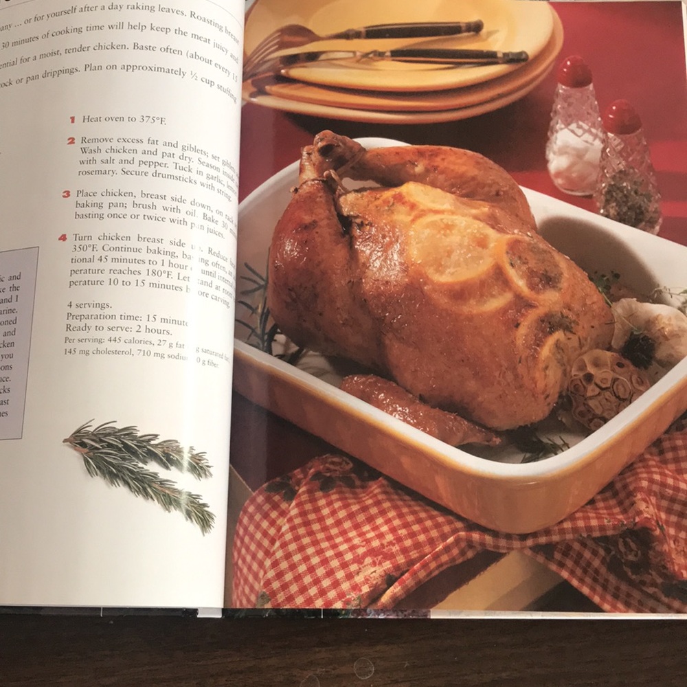 Set of 3 Creative Home Arts Club Seasons in the Home Books - Picture 8 of 13